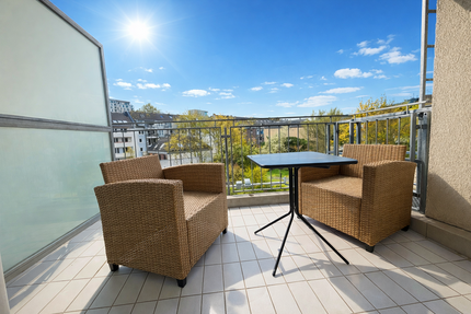 Wohnung Düsseldorf Pempelfort - 1 Zimmer, 45 m&sup2;, 900&euro; | Angebot:26094779