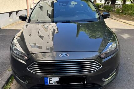 Ford Focus 149.867 km 9.900 &euro; Essen 45329