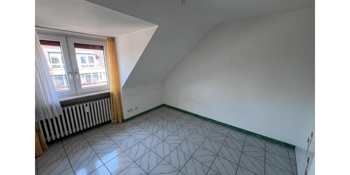Dachgeschoßwohnung Düsseldorf Stadtbezirk 9 - 2 Zimmer, 54 m&sup2;, 255.000&euro; | Angebot:25760595