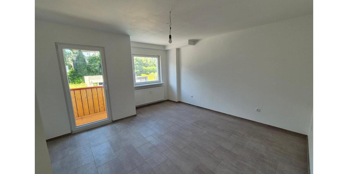 Etagenwohnung Remscheid Reinshagen - 3 Zimmer, 74 m&sup2;, 600&euro; | Angebot:25882178