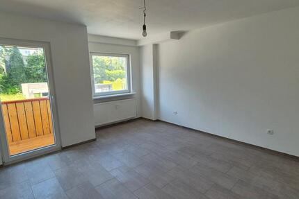 Wohnung Remscheid Reinshagen - 3 Zimmer, 74 m&sup2;, 600&euro; | Angebot:25882178