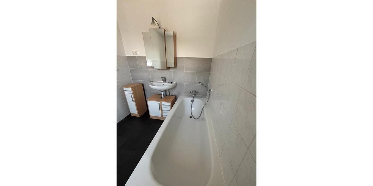 Erdgeschoßwohnung Bochum Höntrop - 2 Zimmer, 45 m&sup2;, 600&euro; | Angebot:26579732