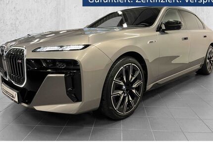 BMW i7 1.687 km 131.790 &euro; Solingen 42719