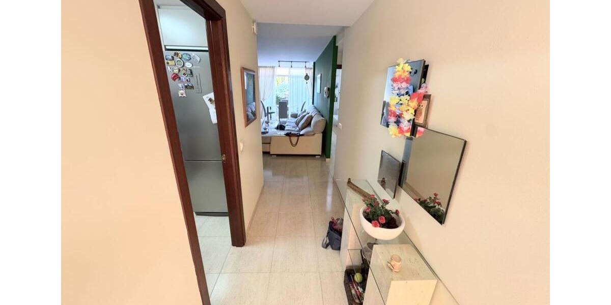 Ferienimmobilie Wuppertal Unterbarmen - 1.500&euro; | Angebot:23796115