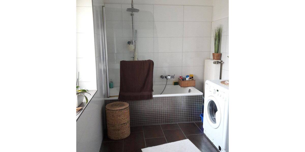 Etagenwohnung Essen Altendorf - 4 Zimmer, 92 m&sup2;, 744&euro; | Angebot:26823926