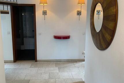 Wohnung Düsseldorf Stadtbezirk 5 - 4 Zimmer, 150 m&sup2;, 1.800&euro; | Angebot:26635318