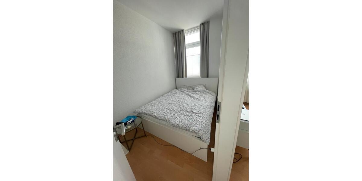 Etagenwohnung Düsseldorf Pempelfort - 2 Zimmer, 45 m&sup2;, 1.250&euro; | Angebot:26527204