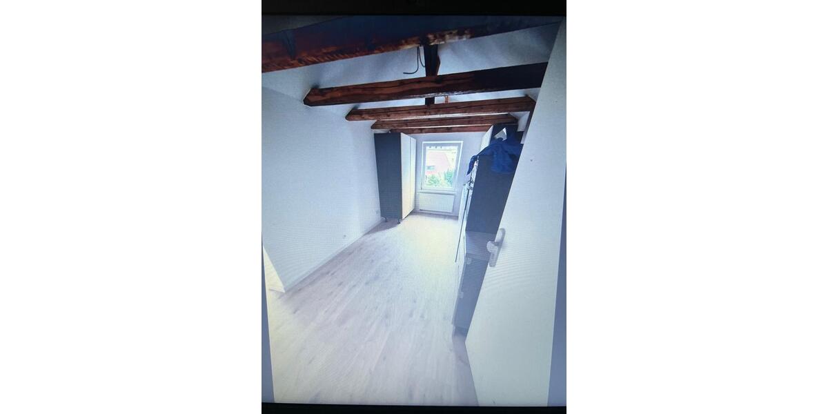 Dachgeschoßwohnung Remscheid Remscheid-Süd - 1 Zimmer, 45 m&sup2;, 570&euro; | Angebot:26578579