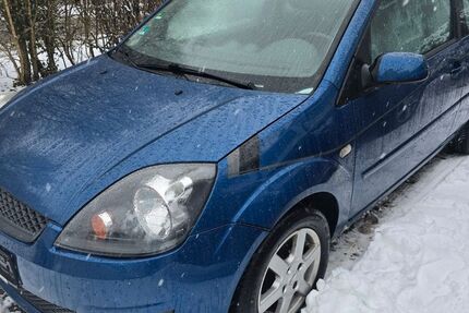 Ford Fiesta 166.000 km 999 &euro; Wuppertal 42287