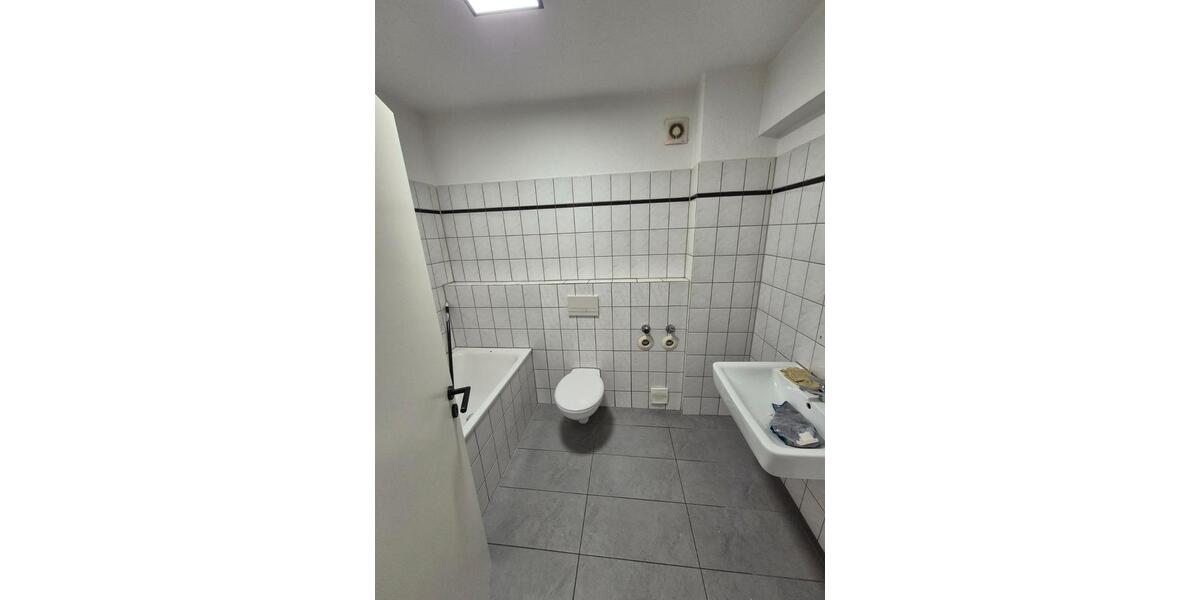 Erdgeschoßwohnung Essen Stadtbezirk III - 2 Zimmer, 57 m&sup2;, 485&euro; | Angebot:26023941