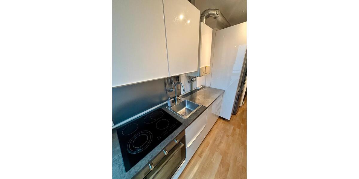 Etagenwohnung Düsseldorf Pempelfort - 2 Zimmer, 55 m&sup2;, 1.400&euro; | Angebot:25338534