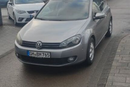 VW Golf 37.500 km 9.100 &euro; Wipperfürth 51688
