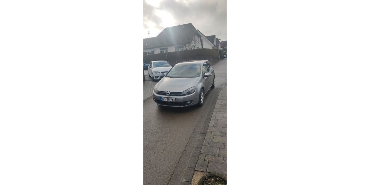 VW Golf 37.500 km 9.100 &euro; Wipperfürth 51688