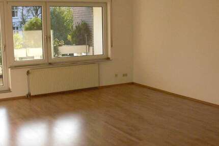Wohnung Wuppertal Cronenberg - 2 Zimmer, 78 m&sup2;, 585&euro; | Angebot:25896218