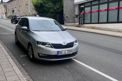 Skoda Rapid 151.443 km 9.399 &euro; Bochum 44869