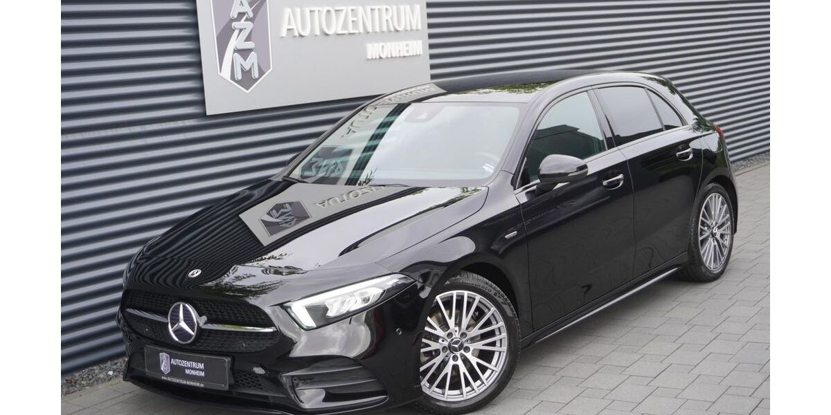 Mercedes-Benz A 200 58.000 km 27.590 &euro; Monheim am Rhein 40789