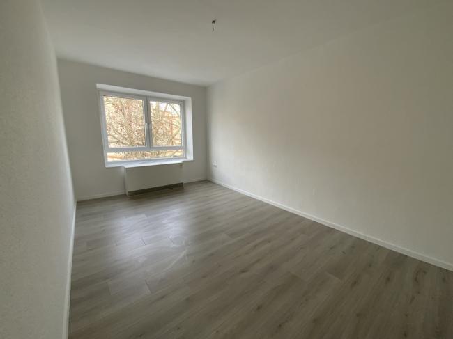 Etagenwohnung Gelsenkirchen Gelsenkirchen-Mitte - 3 Zimmer, 68 m&sup2;, 475&euro; | Angebot:24410014