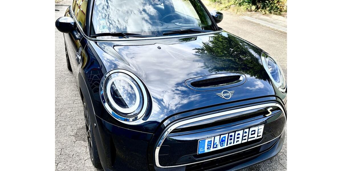 Mini Cooper SE 18.900 km 17.600 &euro; Bochum 44879