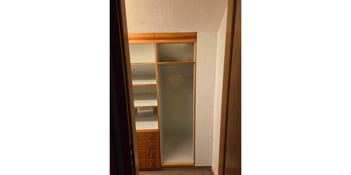 Dachgeschoßwohnung Haan - 2 Zimmer, 70 m&sup2;, 850&euro; | Angebot:26482603