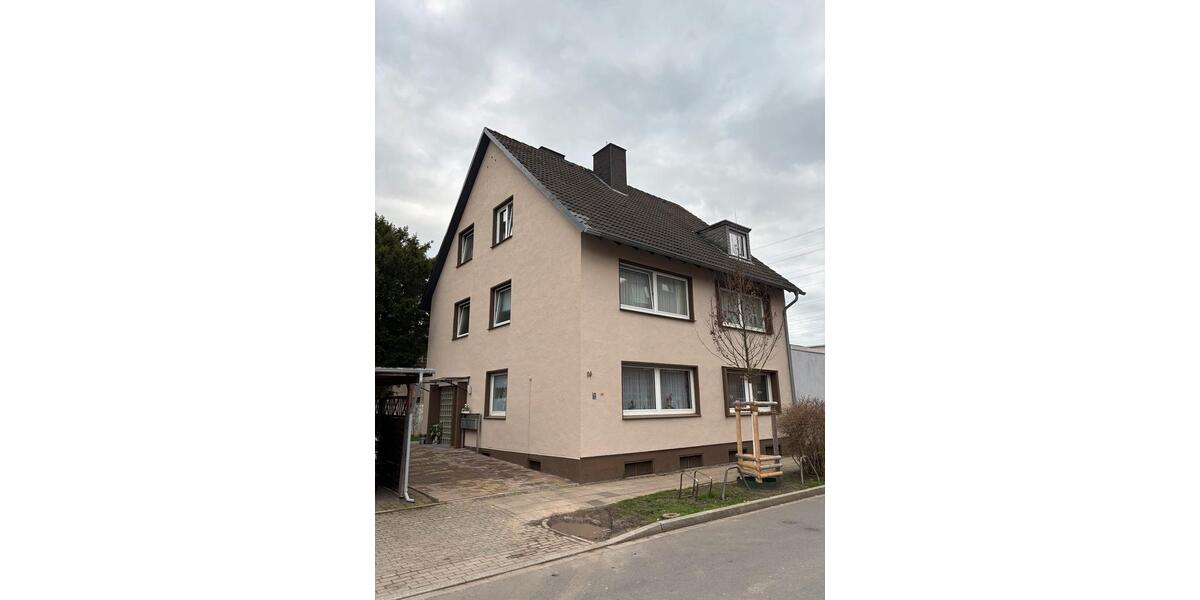Dachgeschoßwohnung Essen Stadtbezirk V - 2 Zimmer, 62 m&sup2;, 620&euro; | Angebot:26585309