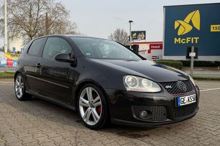 VW Golf 229.964 km 6.499 &euro; Gelsenkirchen 45879