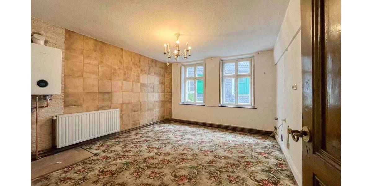 Einfamilienhaus Solingen Gräfrath - 6 Zimmer, 108 m&sup2;, 160.000&euro; | Angebot:26080887