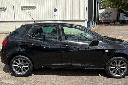 Seat Ibiza 139.000 km 5.000 &euro; Düsseldorf 40589
