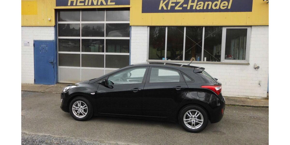 Hyundai i30 173.900 km 4.900 &euro; Burscheid 51399