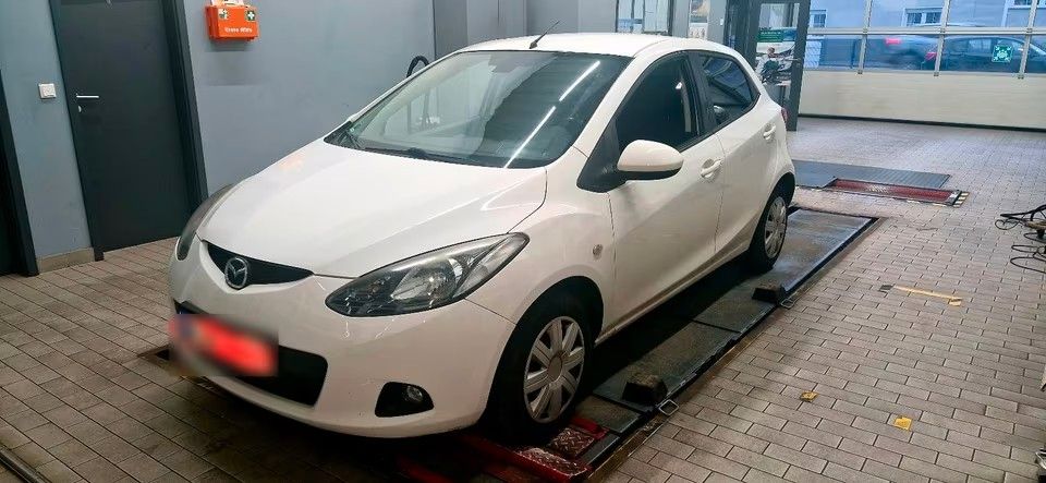 Mazda 2 103.000 km 1.899 &euro; Hagen 58093