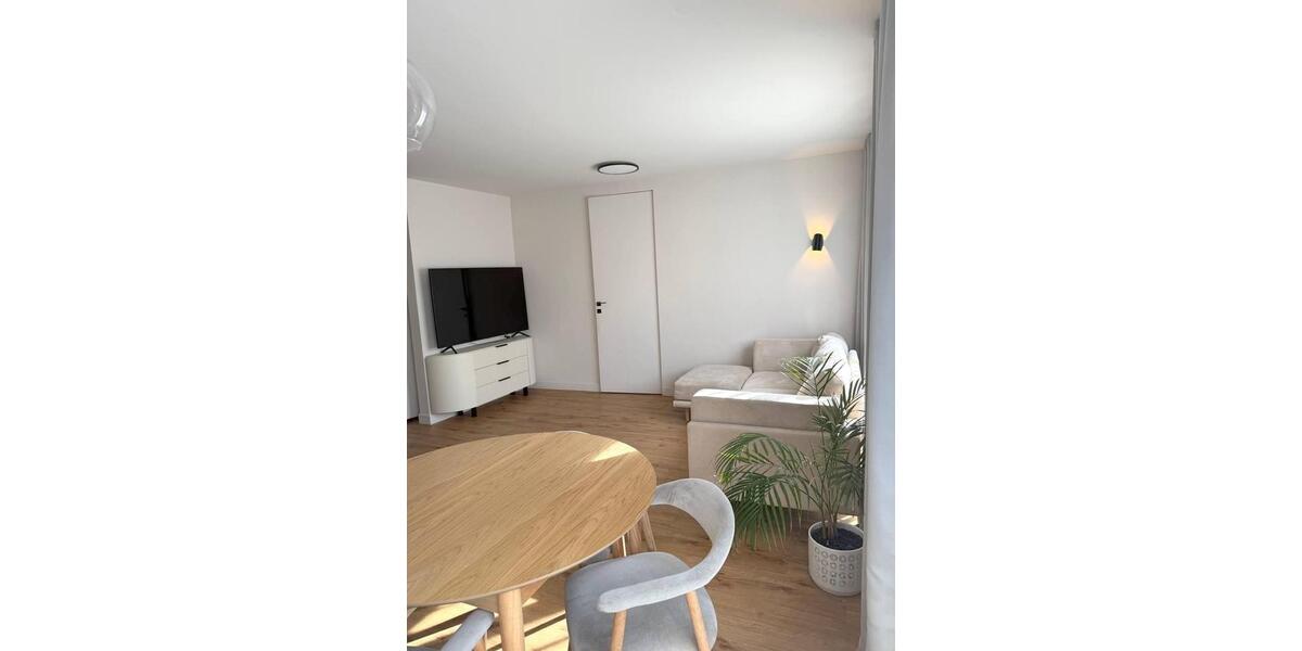 Maisonettenwohnung Düsseldorf Derendorf - 4.5 Zimmer, 100 m&sup2;, 2.100&euro; | Angebot:25637901