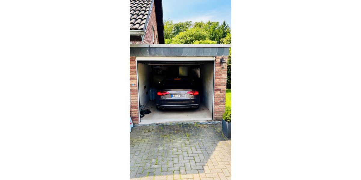 Audi A8 125.000 km 27.000 &euro; Odenthal 51519