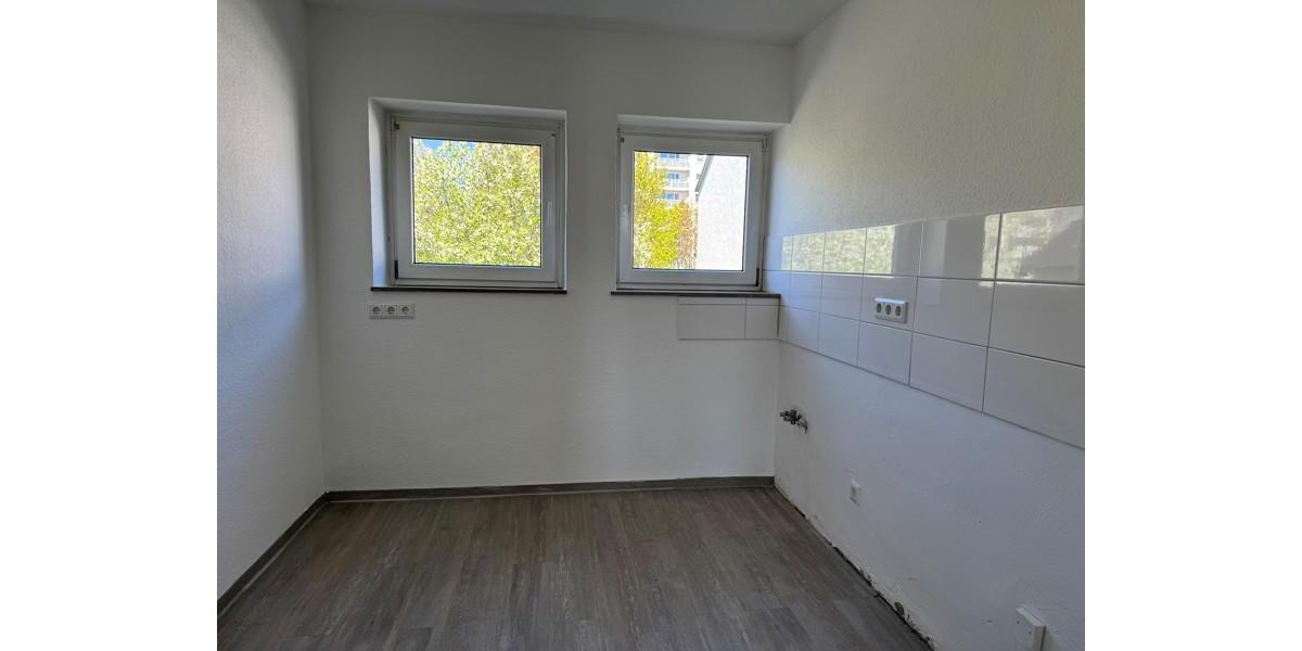 Etagenwohnung Hattingen Niederbonsfeld - 4 Zimmer, 81 m&sup2;, 759&euro; | Angebot:26627551