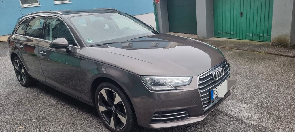 Audi A4 84.000 km 17.000 &euro; Remscheid 42853