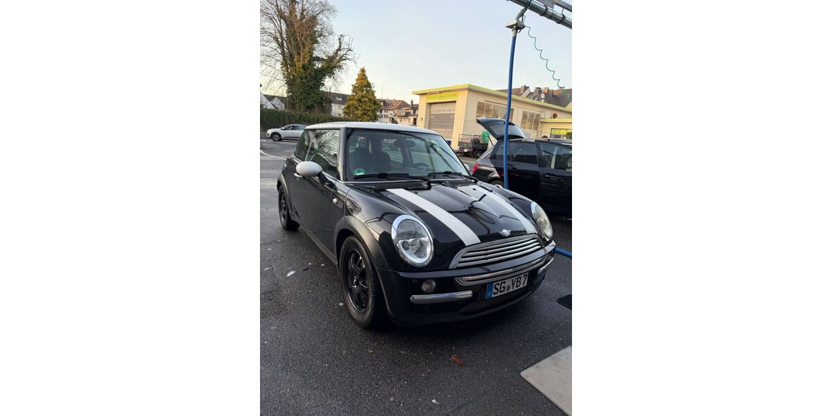 Mini Cooper 161.000 km 3.299 &euro; Solingen 42699