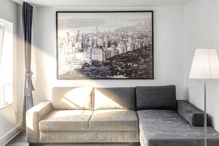 Wohnung Düsseldorf - 2 Zimmer, 39 m&sup2;, 995&euro; | Angebot:26081013