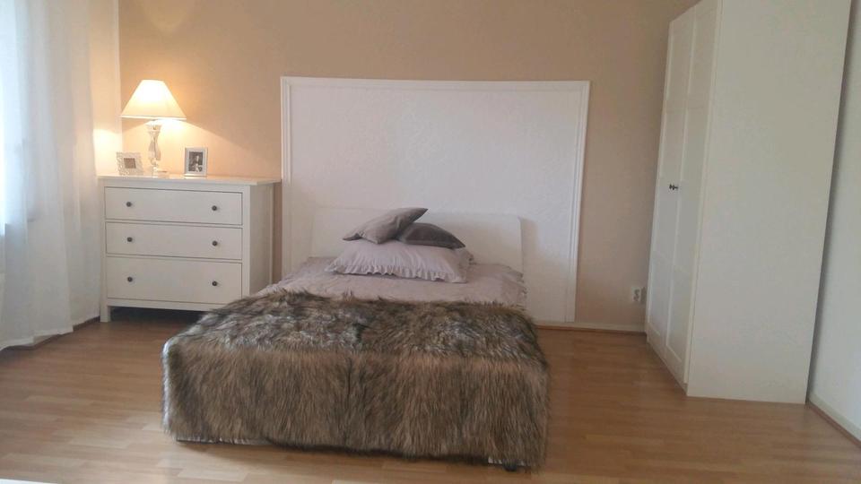 Etagenwohnung Düsseldorf Stadtbezirk 2 - 1 Zimmer, 35 m&sup2;, 800&euro; | Angebot:25935348