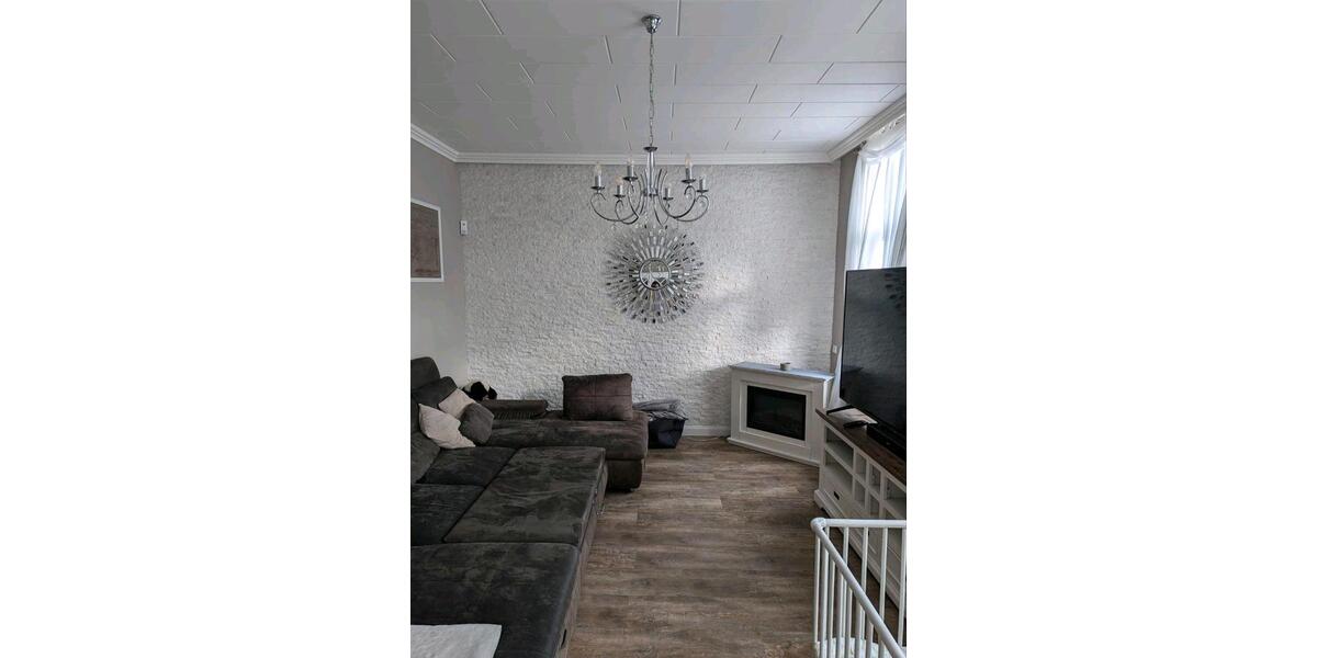 Mehrfamilienhaus, Wohnhaus Remscheid - 8 Zimmer, 215 m&sup2;, 379.000&euro; | Angebot:26042121