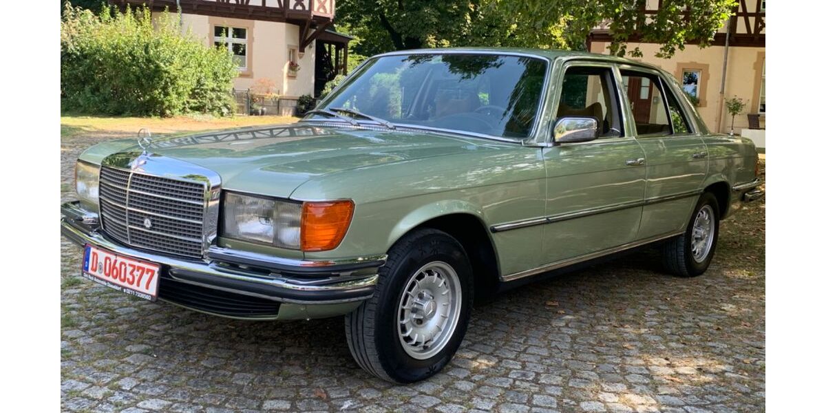 Mercedes-Benz 280 165.000 km 9.700 &euro; Düsseldorf 40231
