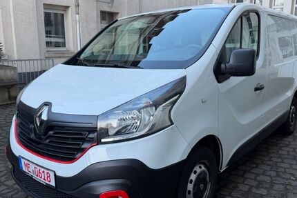 Renault Trafic 110.000 km 12.500 &euro; Mettmann Stadtwald Bahnhof 40822