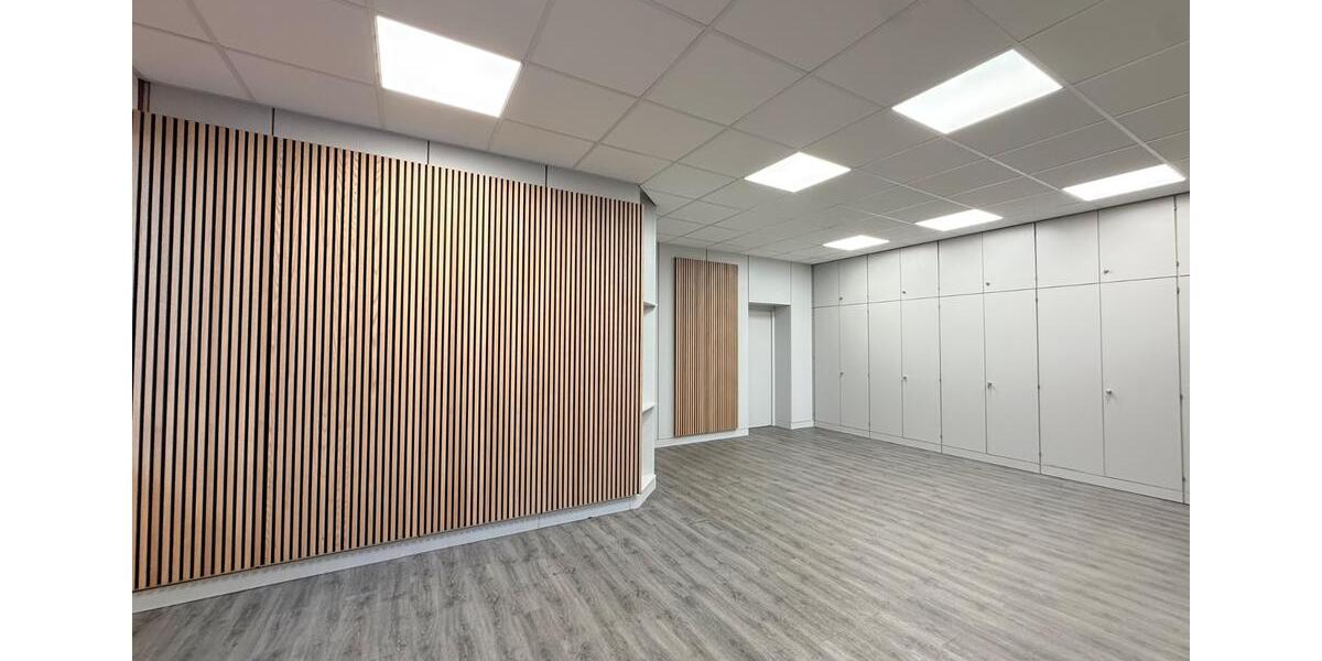 Gewerbeobjekt Langenfeld (Rheinland) - 1.320&euro; | Angebot:24869048