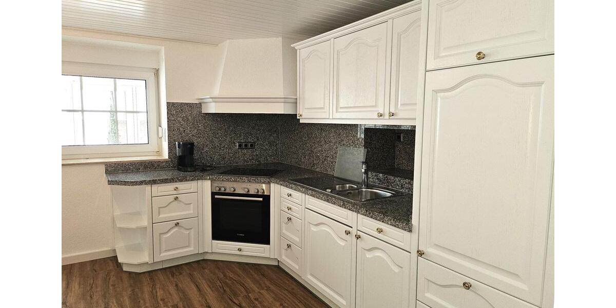 Einfamilienhaus Wipperfürth - 5 Zimmer, 227 m&sup2;, 2.500&euro; | Angebot:25988677