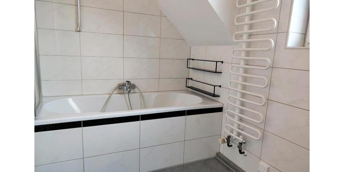 Maisonettenwohnung Düsseldorf Stadtbezirk 7 - 4 Zimmer, 124 m&sup2;, 1.950&euro; | Angebot:26633214