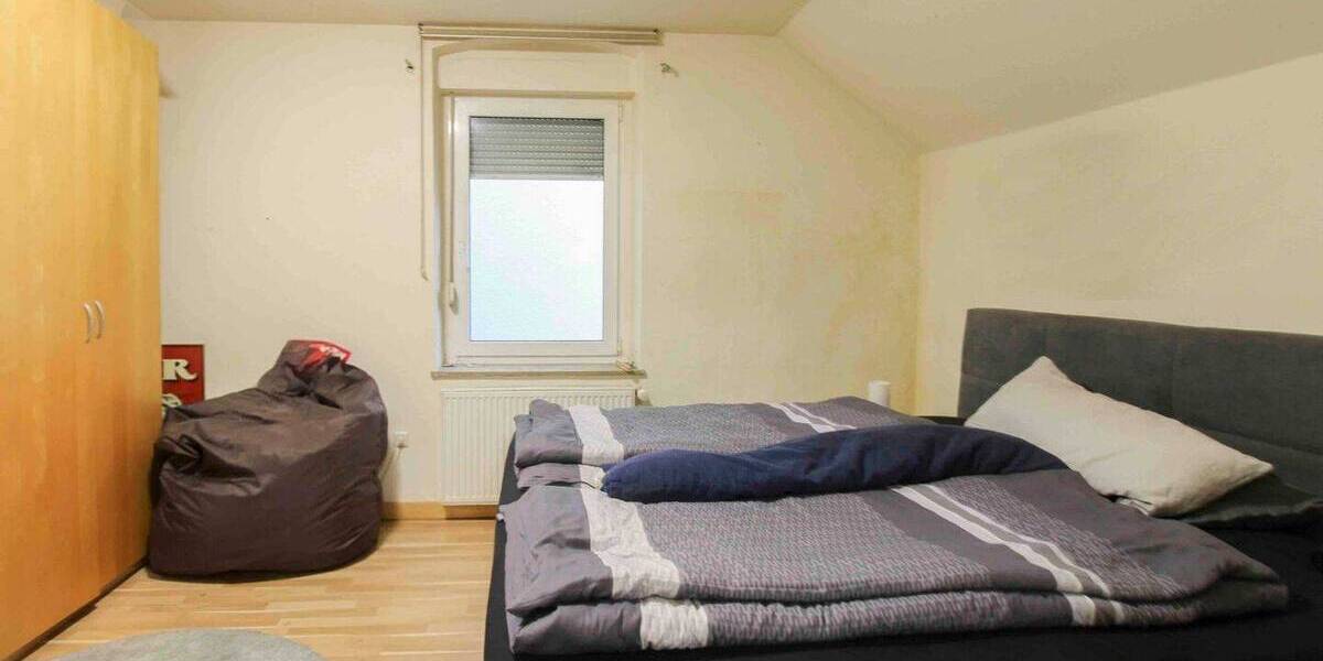 Mehrfamilienhaus, Wohnhaus Bochum Laer - 6 Zimmer, 320.000&euro; | Angebot:26093556