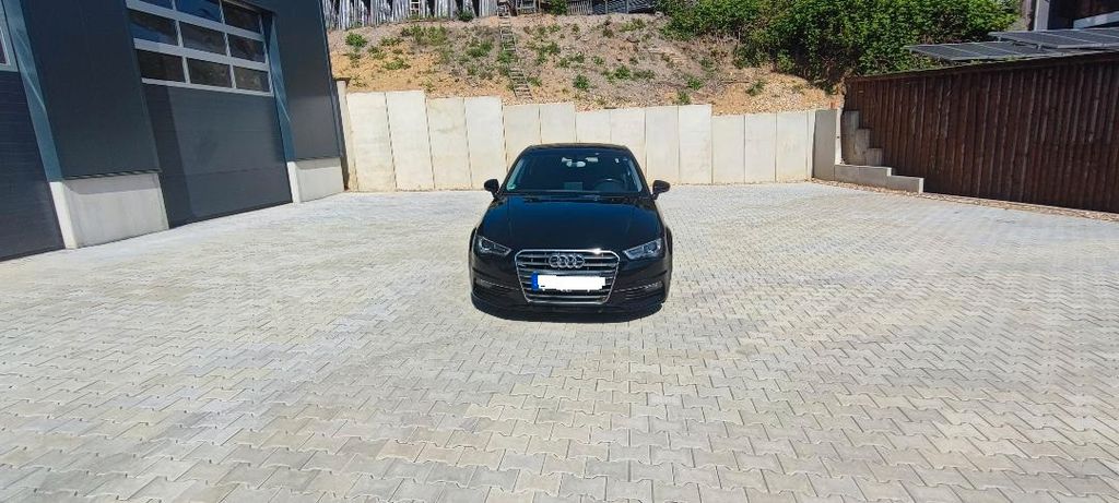 Audi A3 117.000 km 12.400 &euro; Solingen 42659