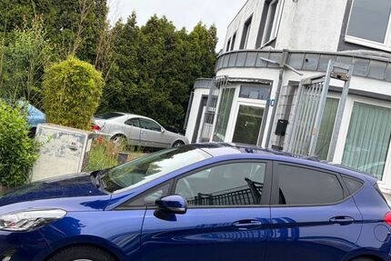 Ford Fiesta 74.500 km 7.490 &euro; Essen 45326