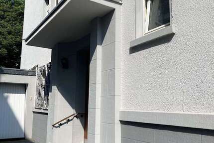 Wohnung Hilden - 3 Zimmer, 104 m&sup2;, 935&euro; | Angebot:27048348