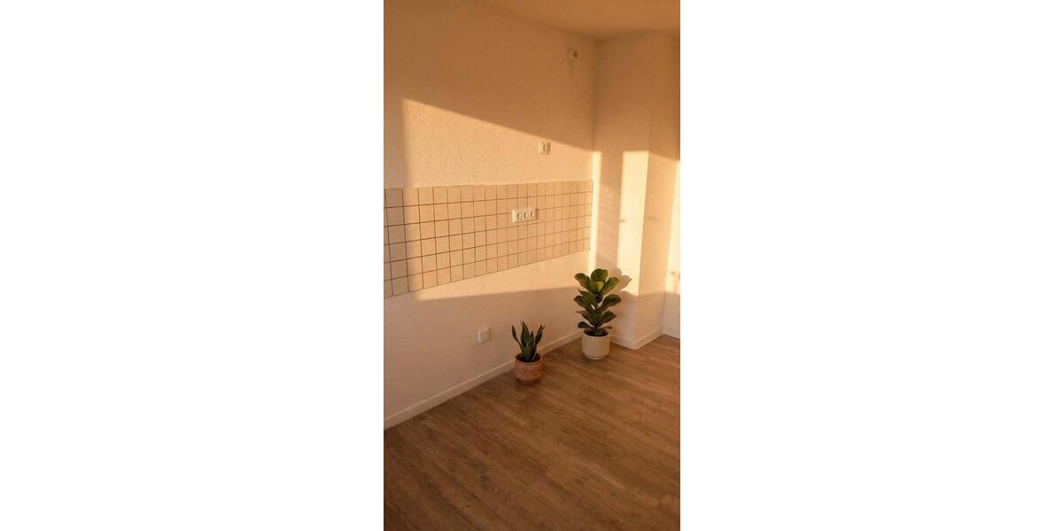 Etagenwohnung Gelsenkirchen Ückendorf - 4 Zimmer, 75 m&sup2;, 562&euro; | Angebot:26199777