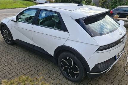 Hyundai IONIQ 5 24.455 km 29.911 &euro; Essen 45239
