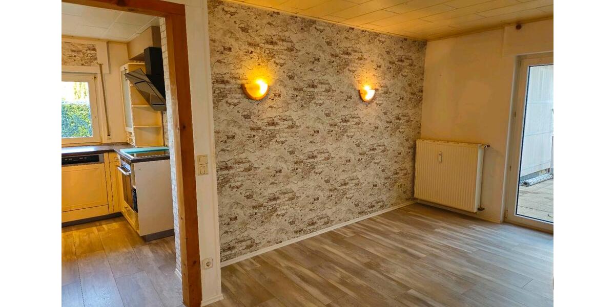 Einfamilienhaus Wermelskirchen - 3.5 Zimmer, 84 m&sup2;, 230.000&euro; | Angebot:25139010