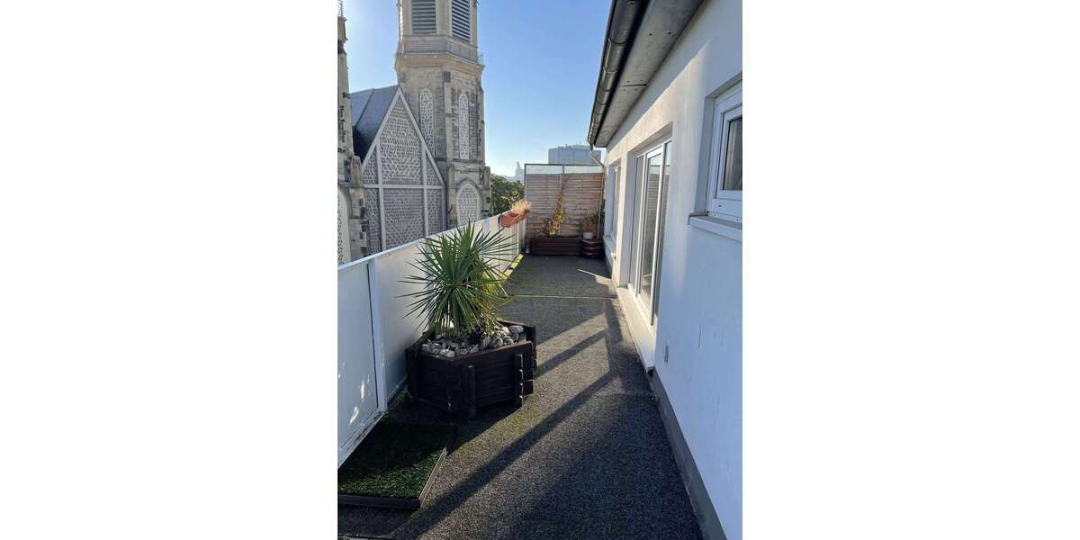 Etagenwohnung Düsseldorf Stadtmitte - 4 Zimmer, 158 m&sup2;, 2.449&euro; | Angebot:24994046